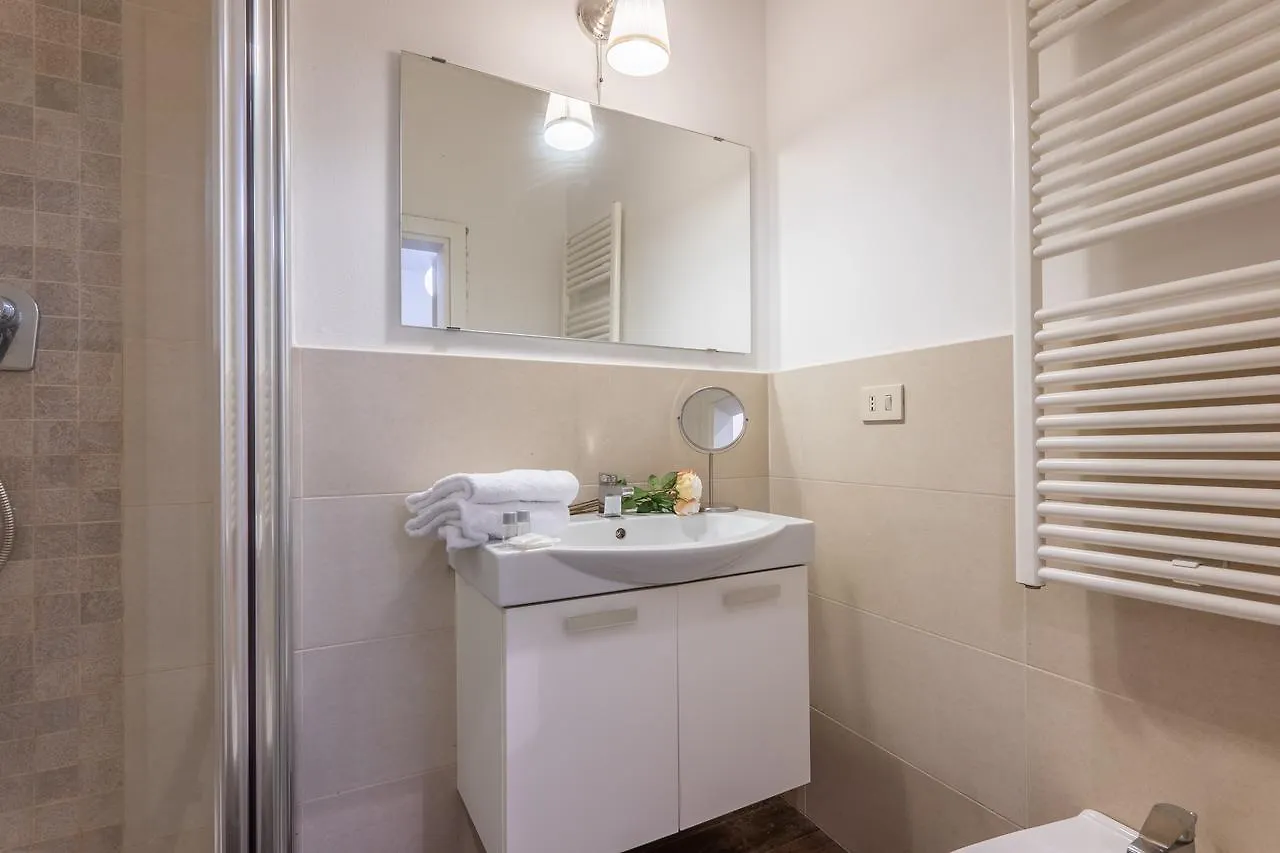 Palazzo Vecchio Apartments By Mmega Florence 0*,