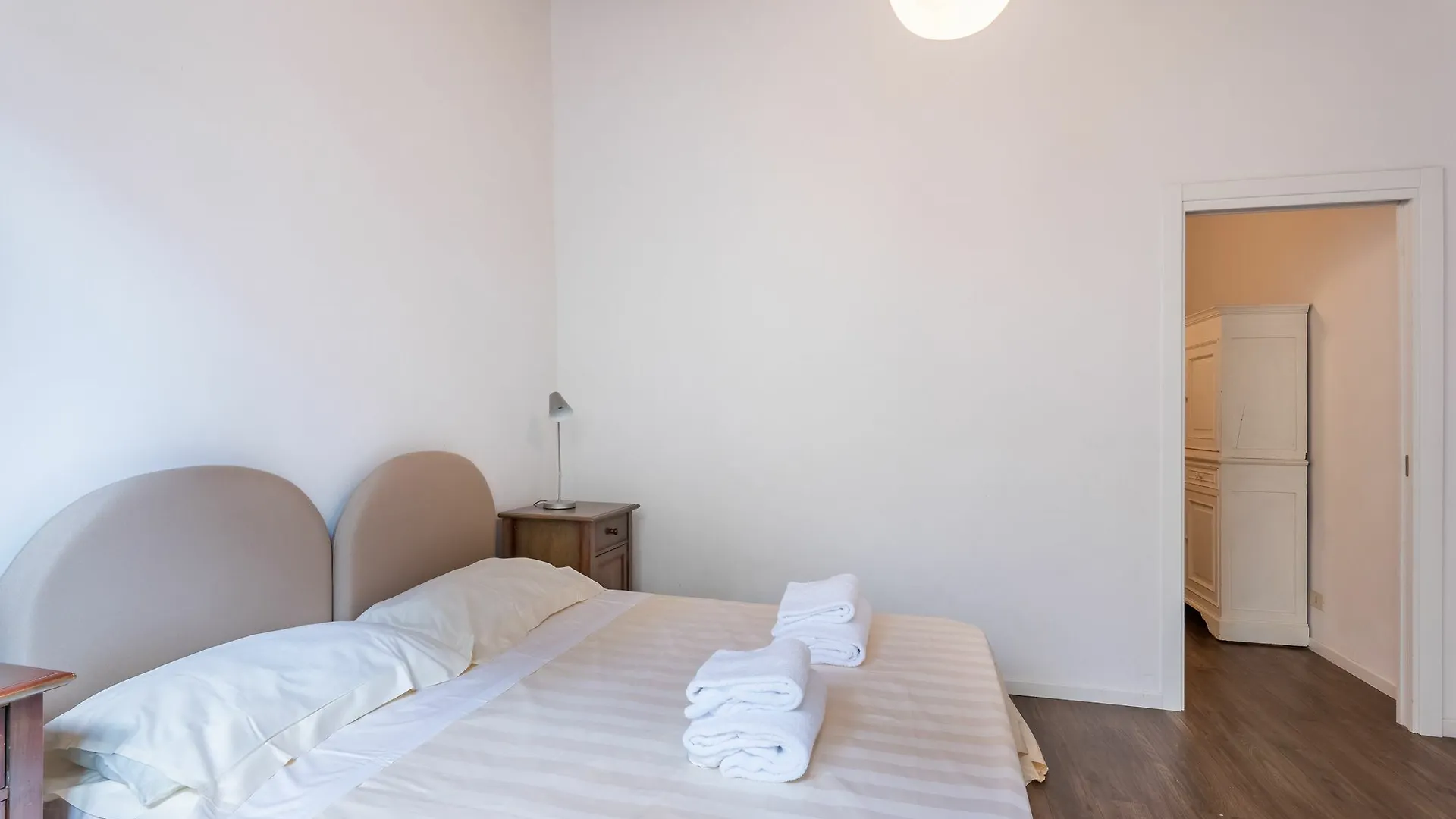 Palazzo Vecchio Apartments By Mmega Florence Italy